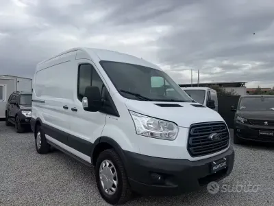 Usata Ford Transit 131 CV (96 kW) 2018 Bianco Berlina
