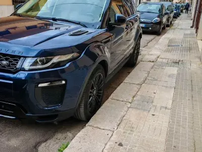 Begagnad Land Rover Range Rover evoque 150 HK (110 kW) 2014 Blå SUV