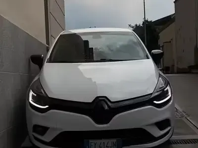 Usata Renault Clio IV 90 CV (66 kW) 2019 Berlina