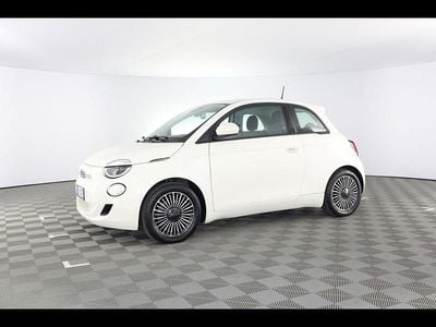 Usata Fiat 500e Icon 86 kW (118 CV) 2021 Bianco Berlina