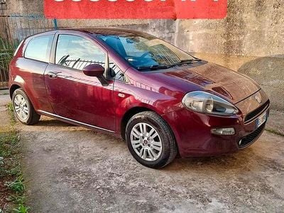 Usata Fiat Punto 95 CV (69 kW) 2012 Utilitaria