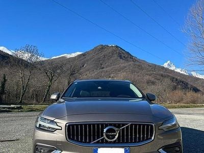 Usata Volvo V60 Inscription 190 CV (139 kW) 2018 Bronzo Station wagon