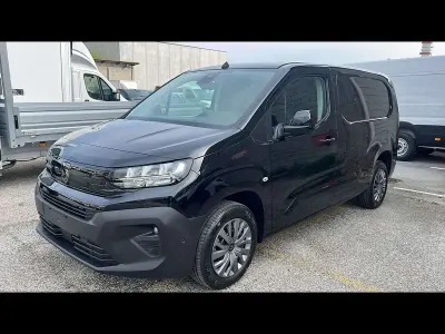 Nieuw Peugeot Partner 131 PK (96 kW) 2026 Zwart MPV