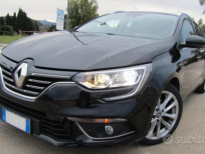Usata Renault Mégane IV 115 CV (84 kW) 2019 Nero Station wagon