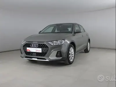 Usata Audi A1 Design 110 CV (80 kW) 2024 Grigio SUV