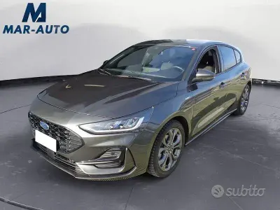 Usata Ford Focus ST-Line 125 CV (91 kW) 2023 Grigio Berlina