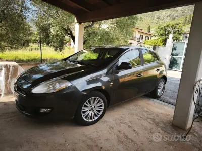Usata Fiat Bravo 105 CV (77 kW) 2009 Grigio Utilitaria