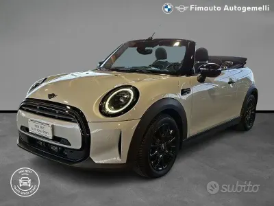 Usata Mini Cooper Cabriolet Classic 136 CV (100 kW) 2023 Grigio Cabrio