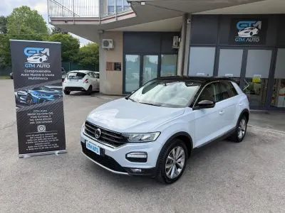 Usata VW T-Roc Style 150 CV (110 kW) 2019 Bianco SUV