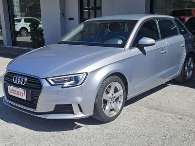 Usata Audi A3 Ambition 116 CV (85 kW) 2018 Argento Berlina