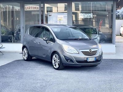Usata Opel Meriva 120 CV (88 kW) 2012 Grigio Monovolume