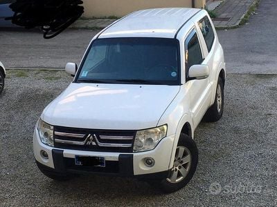 Usata Mitsubishi Pajero 160 CV (117 kW) 2007 Bianco SUV