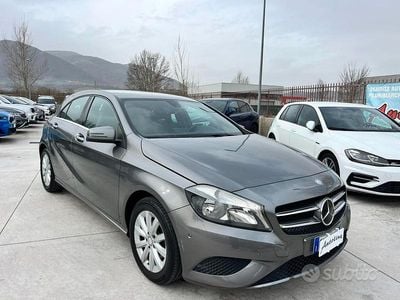 Usata Mercedes A180 Executive 110 CV (80 kW) 2014 Grigio Berlina