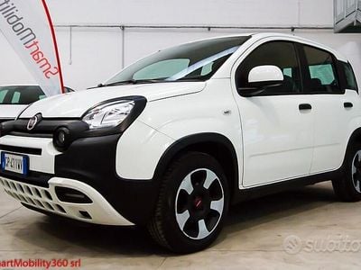 Occasion Fiat Panda Cross Cross 70 ch (51 kW) 2023 Blanc Citadine