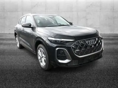 Nuova Audi Q5 S-Line 204 CV (150 kW) 2026 Nero SUV