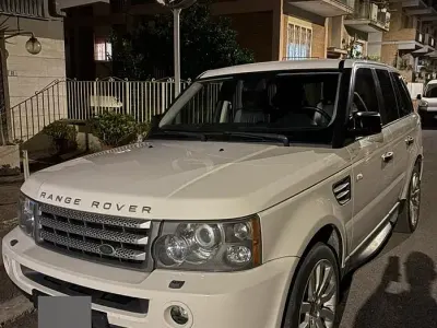 Usata Land Rover Range Rover Sport HSE 272 CV (200 kW) 2009 Bianco SUV