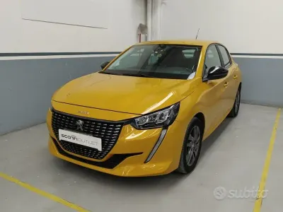 Usata Peugeot 208 Active 101 CV (74 kW) 2022 Giallo Utilitaria