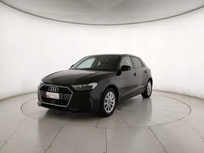 Usata Audi A1 Sportback Business 116 CV (85 kW) 2025 Nero Utilitaria