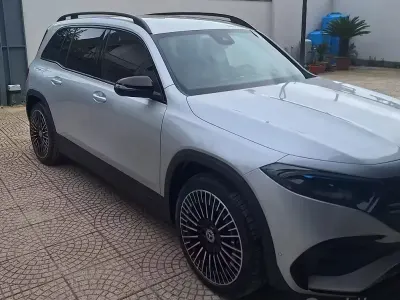 Gebraucht Mercedes EQB250+ 94 kW (129 PS) 2023 SUV