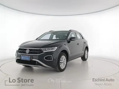 Usata VW T-Roc Life 150 CV (110 kW) 2024 Nero SUV