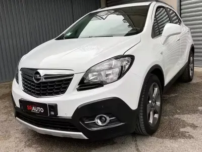 Usata Opel Mokka Cosmo 131 CV (96 kW) 2013 Bianco SUV