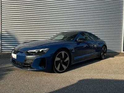 Begagnad Audi e-tron GT quattro Ambiente 350 kW (476 HK) 2022 Blå Sedan