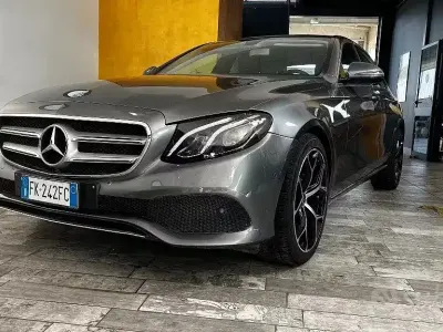 Usata Mercedes E220