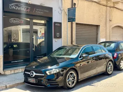 Usata Mercedes A180 Premium 116 CV (85 kW) 2020 Nero Berlina