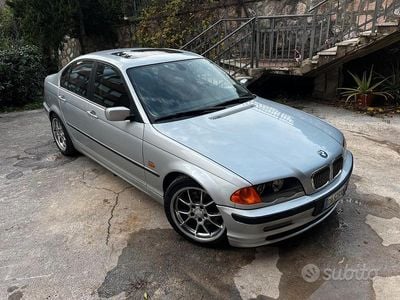 Usata BMW 328 2000 Grigio Berlina
