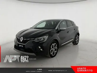 Usata Renault Captur Intens 143 CV (105 kW) 2022 Nero SUV