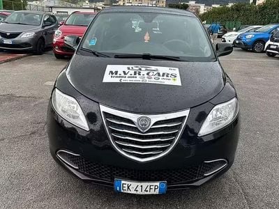 Usata Lancia Ypsilon Gold 69 CV (50 kW) 2013 Nero Utilitaria