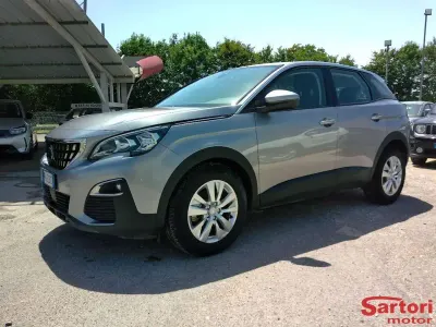 Usata Peugeot 3008 88 CV (64 kW) 2017 Argento SUV