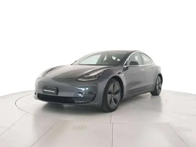 Usata Tesla Model 3 152 kW (208 CV) 2019 Grigio Berlina