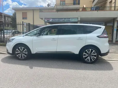 Usata Renault Espace Initiale Paris 200 CV (147 kW) 2017 Bianco Monovolume