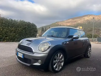 Usata Mini Cooper S 175 CV (128 kW) 2008 Grigio Utilitaria