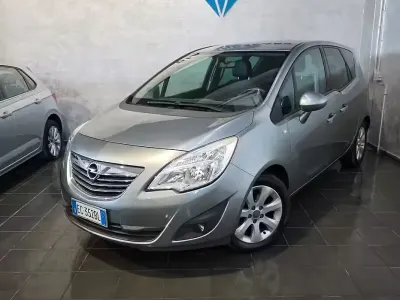 Gebraucht Opel Meriva Cosmo 101 PS (74 kW) 2010 Grau Van / Kleinbus