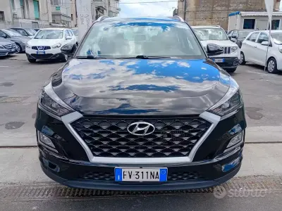 Gebraucht Hyundai Tucson 116 PS (85 kW) 2019 Schwarz SUV