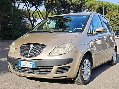 Usata Lancia Musa 95 CV (69 kW) 2005 Oro Monovolume