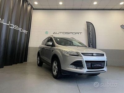 Usata Ford Kuga Titanium 140 CV (102 kW) 2013 Grigio SUV