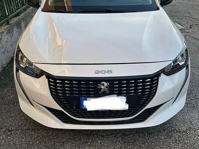 Usata Peugeot 208 Active 101 CV (74 kW) 2021 Bianco Utilitaria