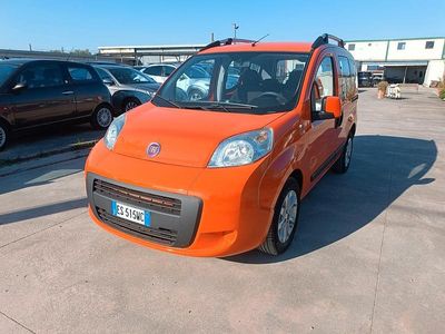 Usata Fiat Qubo Trekking 75 CV (55 kW) 2014 Arancione Monovolume