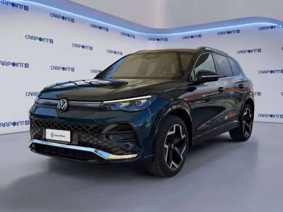 Usata VW Tiguan R-line 150 CV (110 kW) 2024 Blu SUV