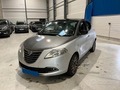 Usata Lancia Ypsilon S 85 CV (62 kW) 2014 Grigio Utilitaria