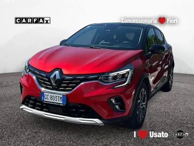Usata Renault Captur Intens 101 CV (74 kW) 2020 Rosso SUV