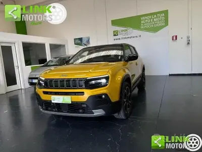 Usata Jeep Avenger Summit 101 CV (74 kW) 2024 Oro SUV
