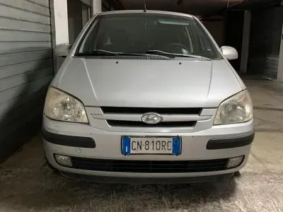 Usata Hyundai Getz 85 CV (62 kW) 2004 Grigio Utilitaria