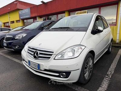 Usata Mercedes A160 Executive 95 CV (69 kW) 2012 Bianco Berlina