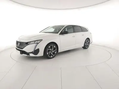 Usata Peugeot 308 SW Allure 131 CV (96 kW) 2022 Bianco Station wagon