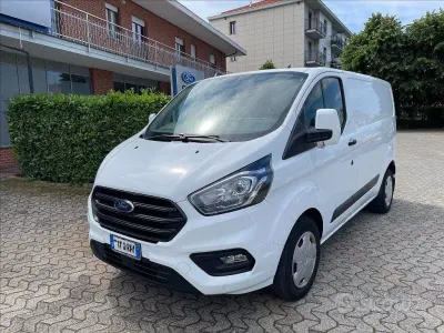 Usata Ford Transit Custom 131 CV (96 kW) 2023 Bianco Berlina
