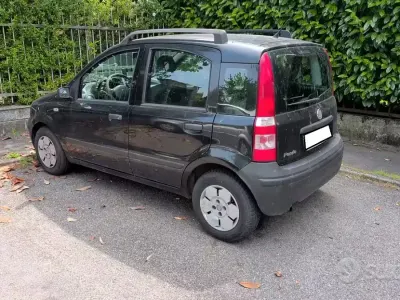 Usata Fiat Panda Active 54 CV (39 kW) 2009 Nero Utilitaria